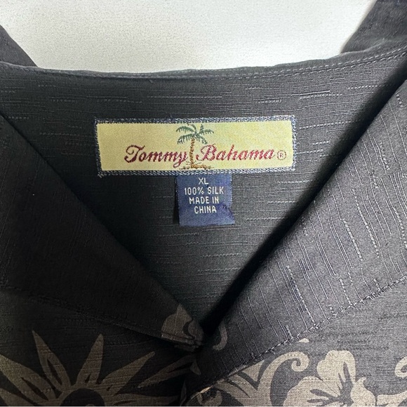 Tommy Bahama Vintage Button-Down Floral Silk Shirt XL Hawaiian Floral Vacation - Picture 4 of 10